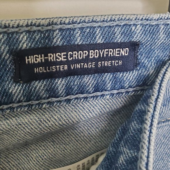 Hollister High Rise Crop Boyfriend Vintage Stretch Jean - Picture 3 of 6